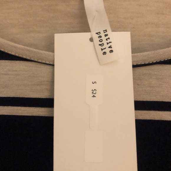 Native People soft knit top - Picture 3 of 5